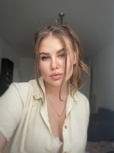 Индивидуалка СПб Алина +7(981)120-30-99